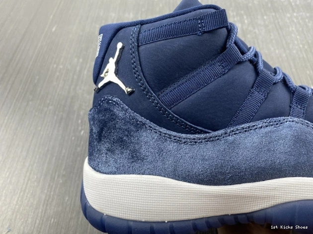 1st Kicks Jordan 11 Navy Velvet AR0715-441 Air WMNS Midnight 0718